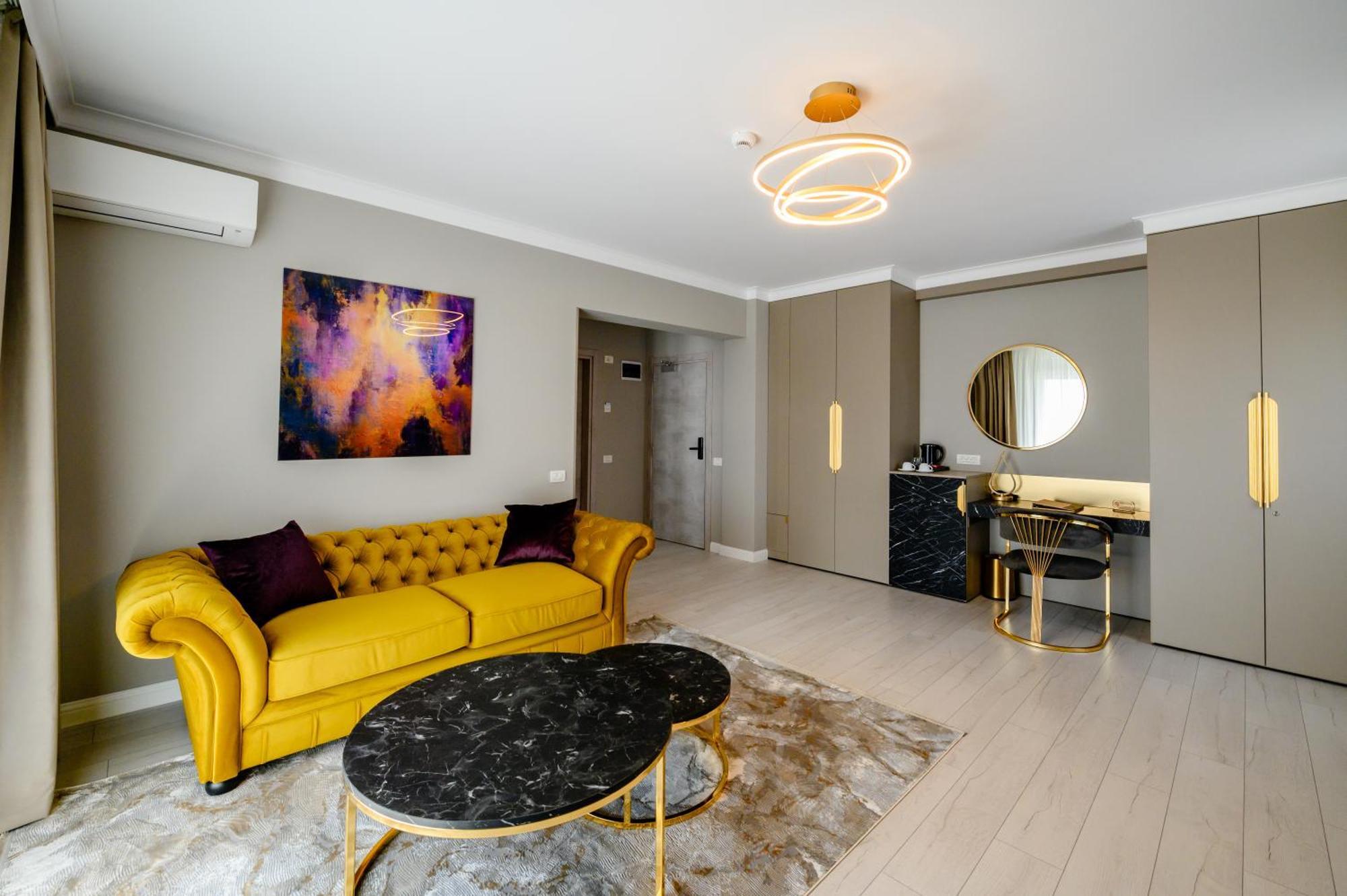 Elitte Inn & Suites Roşu Eksteriør billede